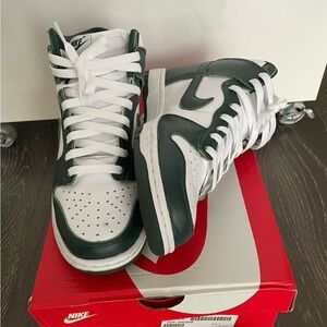 Nike Dunk High in Spartan Green and White